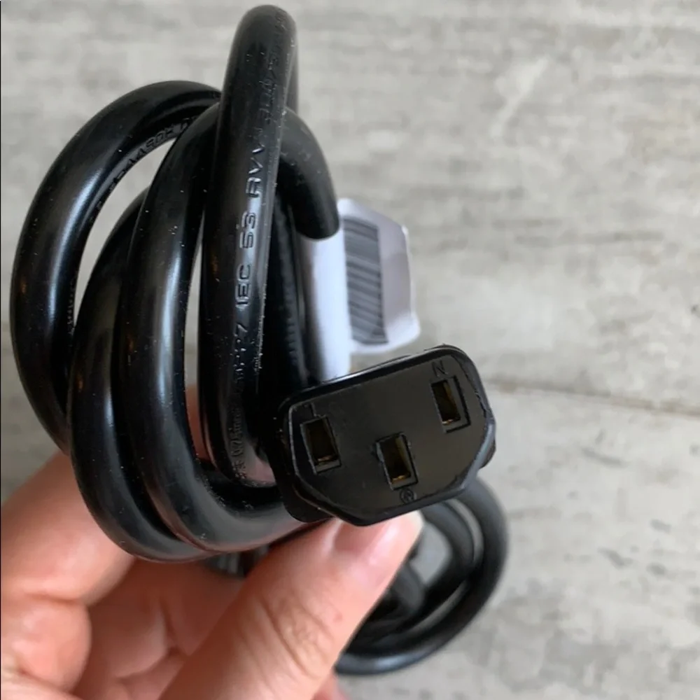 I-Sheng EUR Travel Thick EU Monitor Power Cable New